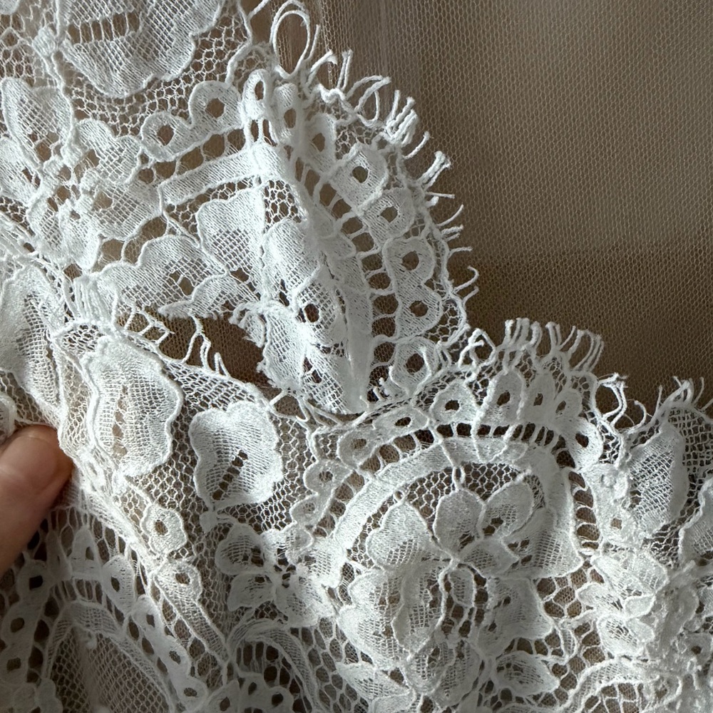 NWT W Too by Watters Locket Uma Wedding Dress in Ivory/Nude Size 14 Lace Train - Picture 10 of 16